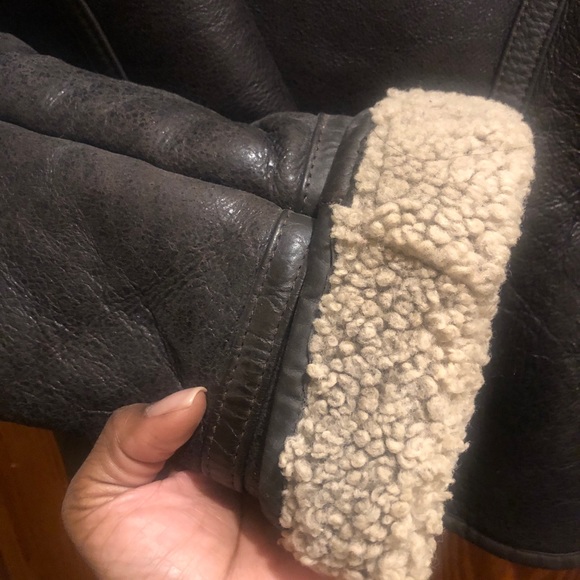 Genuine Leather Shearling Coat - Picture 5 of 8